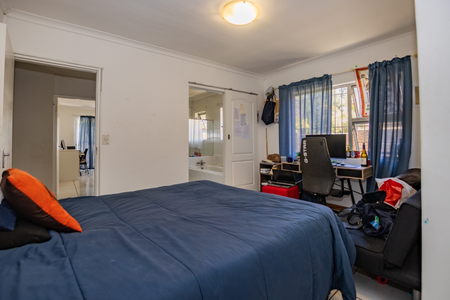 4 Bedroom Property for Sale in Blommendal Western Cape